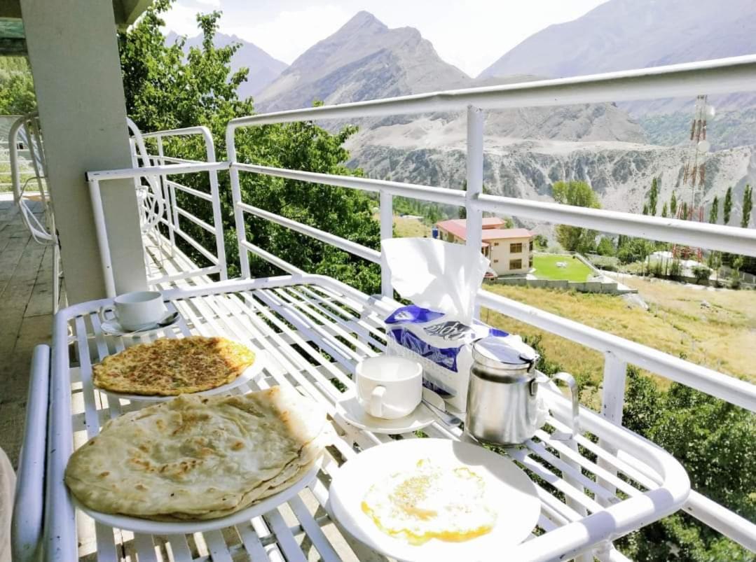 Old Hunza Inn Karimabad  エクステリア 写真